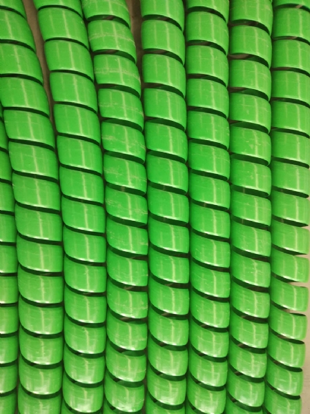 绿色螺旋护套